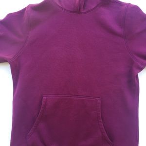 NWOT Lands’ End maroon sweatshirt